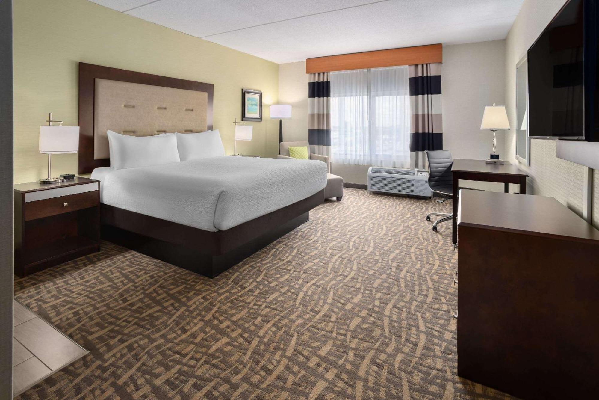 Wyndham Garden Buffalo Downtown מראה חיצוני תמונה
