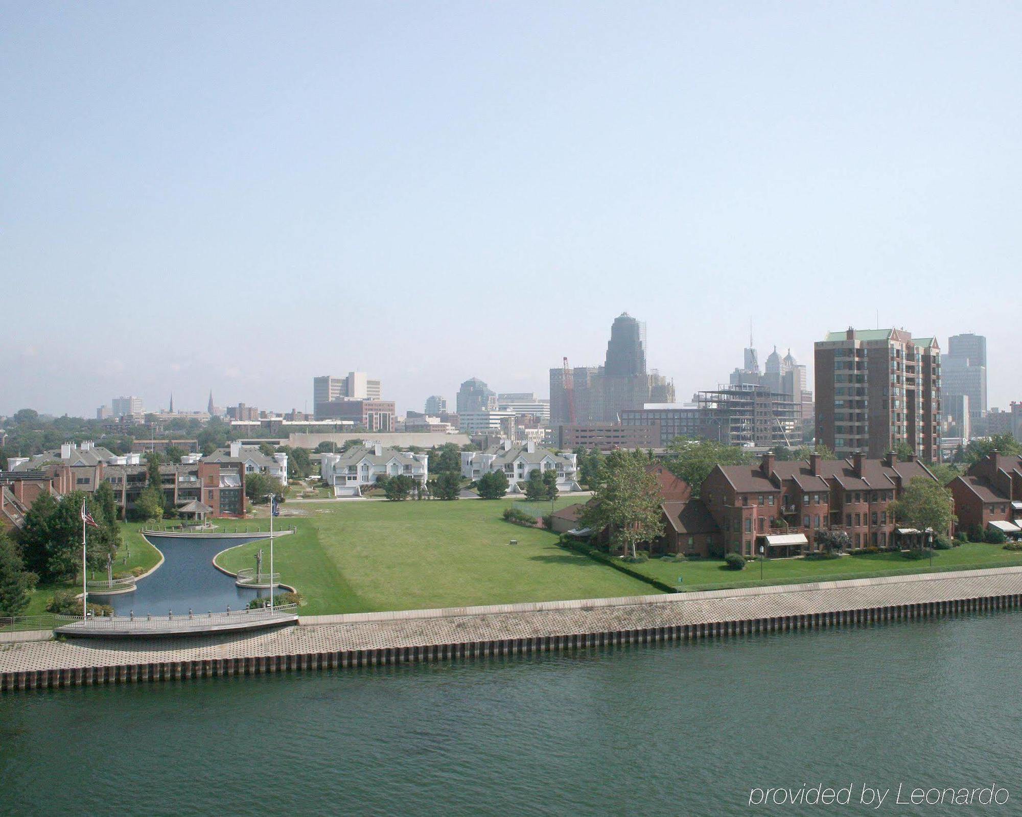 Wyndham Garden Buffalo Downtown מראה חיצוני תמונה