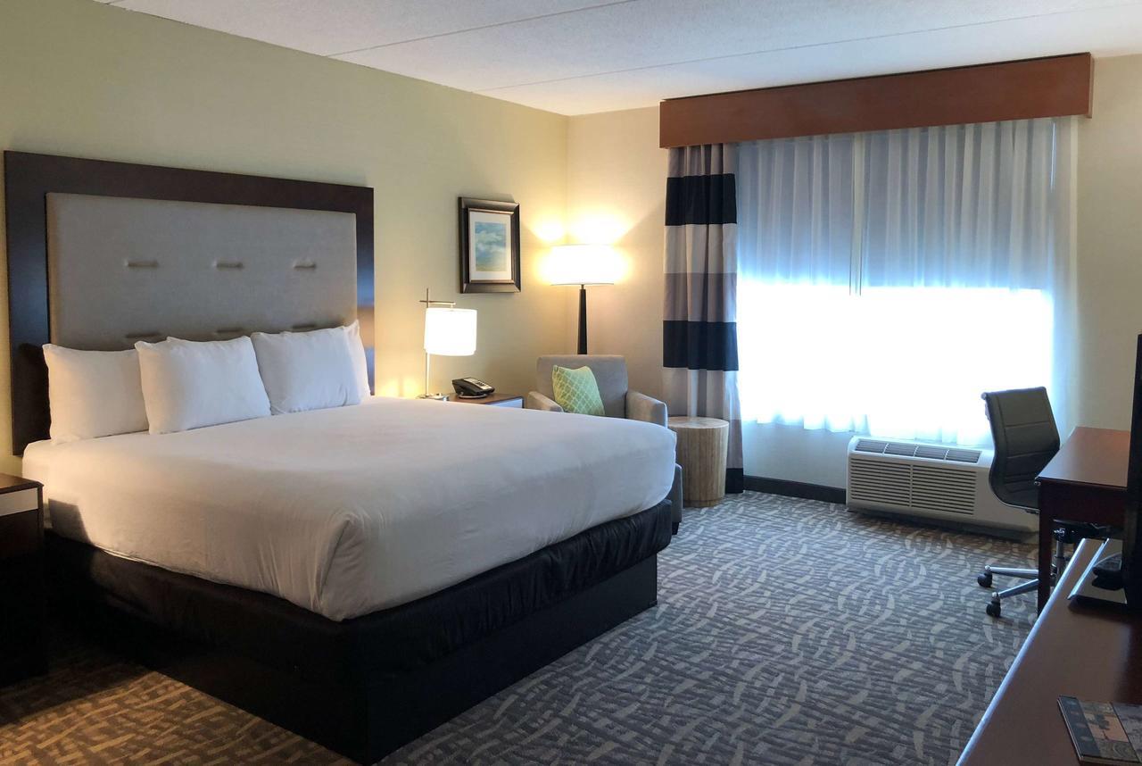 Wyndham Garden Buffalo Downtown מראה חיצוני תמונה