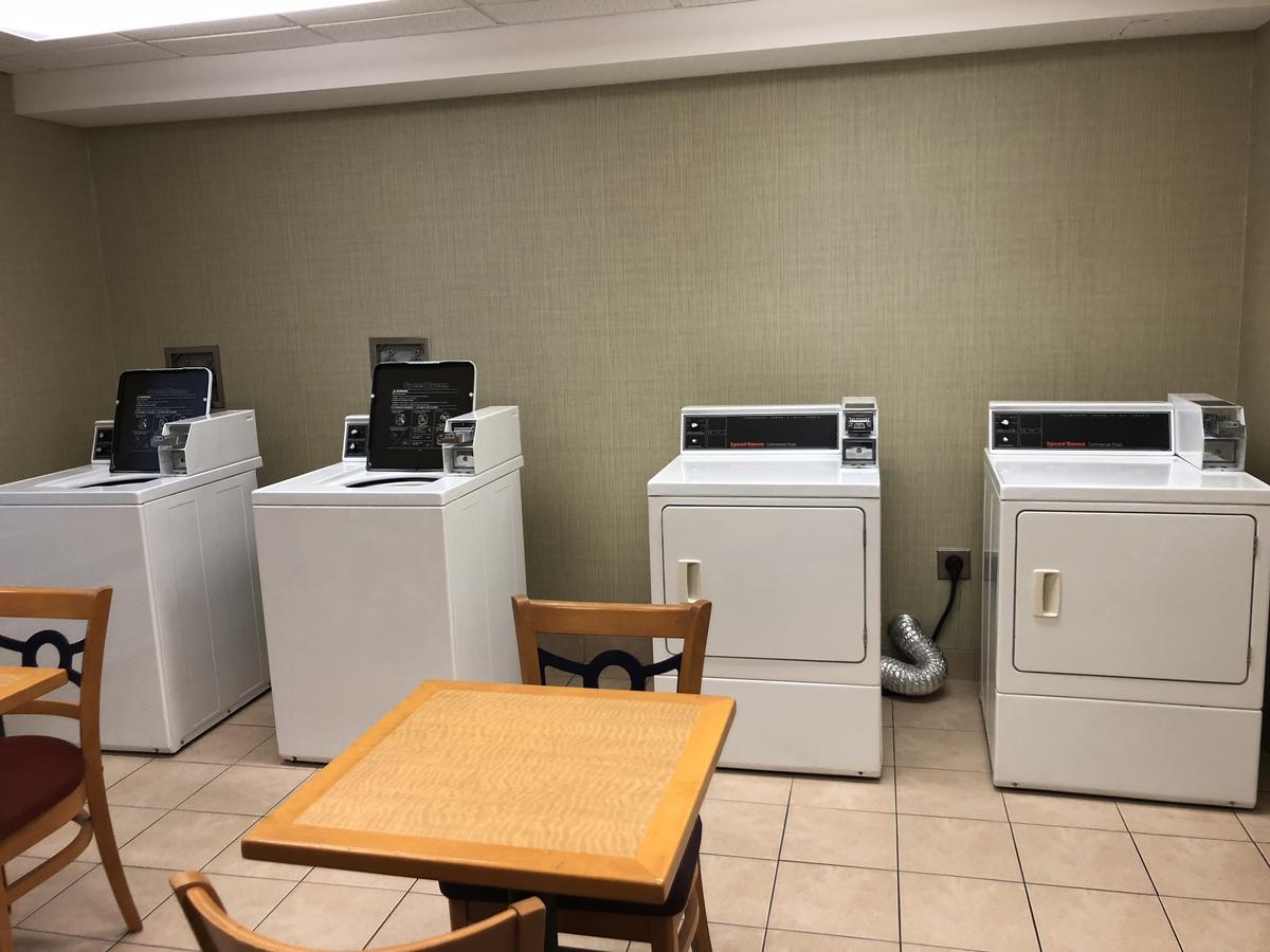 Wyndham Garden Buffalo Downtown מראה חיצוני תמונה